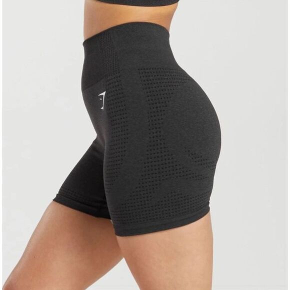 Gymshark Pants - NEW NWOT GYMSHARK VITAL SEAMLESS BLACK MARL BIKER SHORTS sz XS